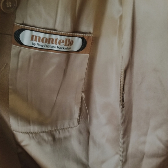 Montello by MacKintosh Beige Wool Coat Size 8 - Picture 4 of 10